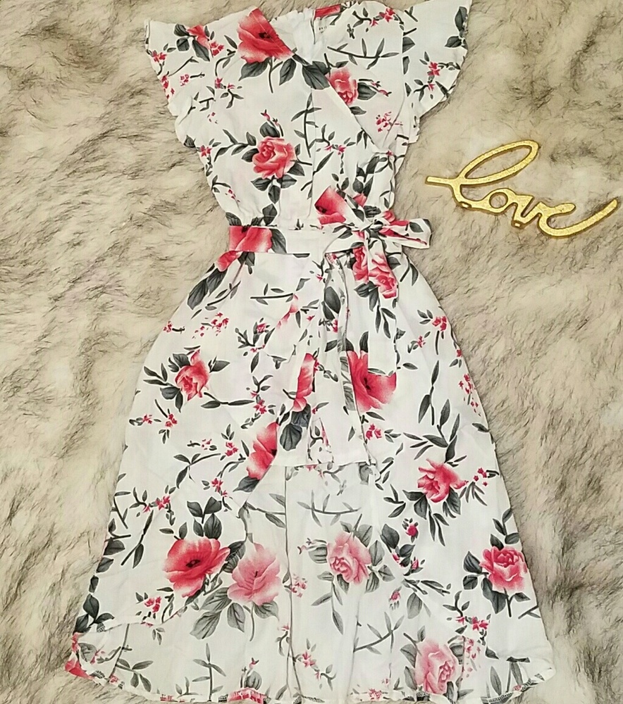 New boutique romper dress in floral print 3t